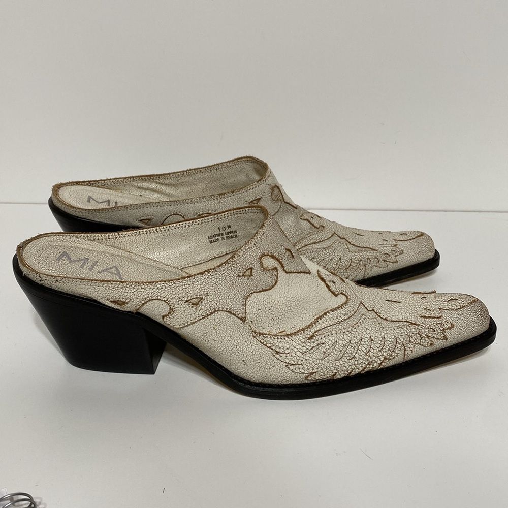 MIA Phoenix Slip on Mule Distressed Leather - Picture 6 of 16